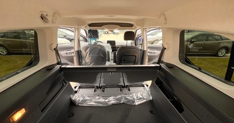 Toyota Proace City Verso cena 165612 przebieg: 7, rok produkcji 2023 z Jedwabne małe 56